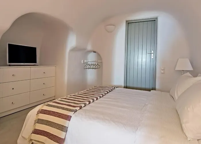 Дом отдыха Seacrest Villa-volcano View *